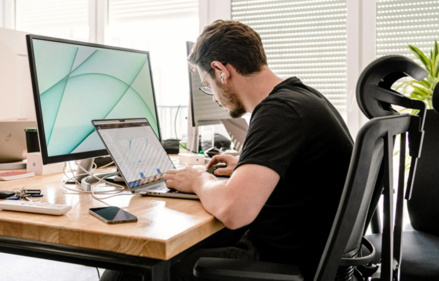 Collaborative learning environment with developer workspace